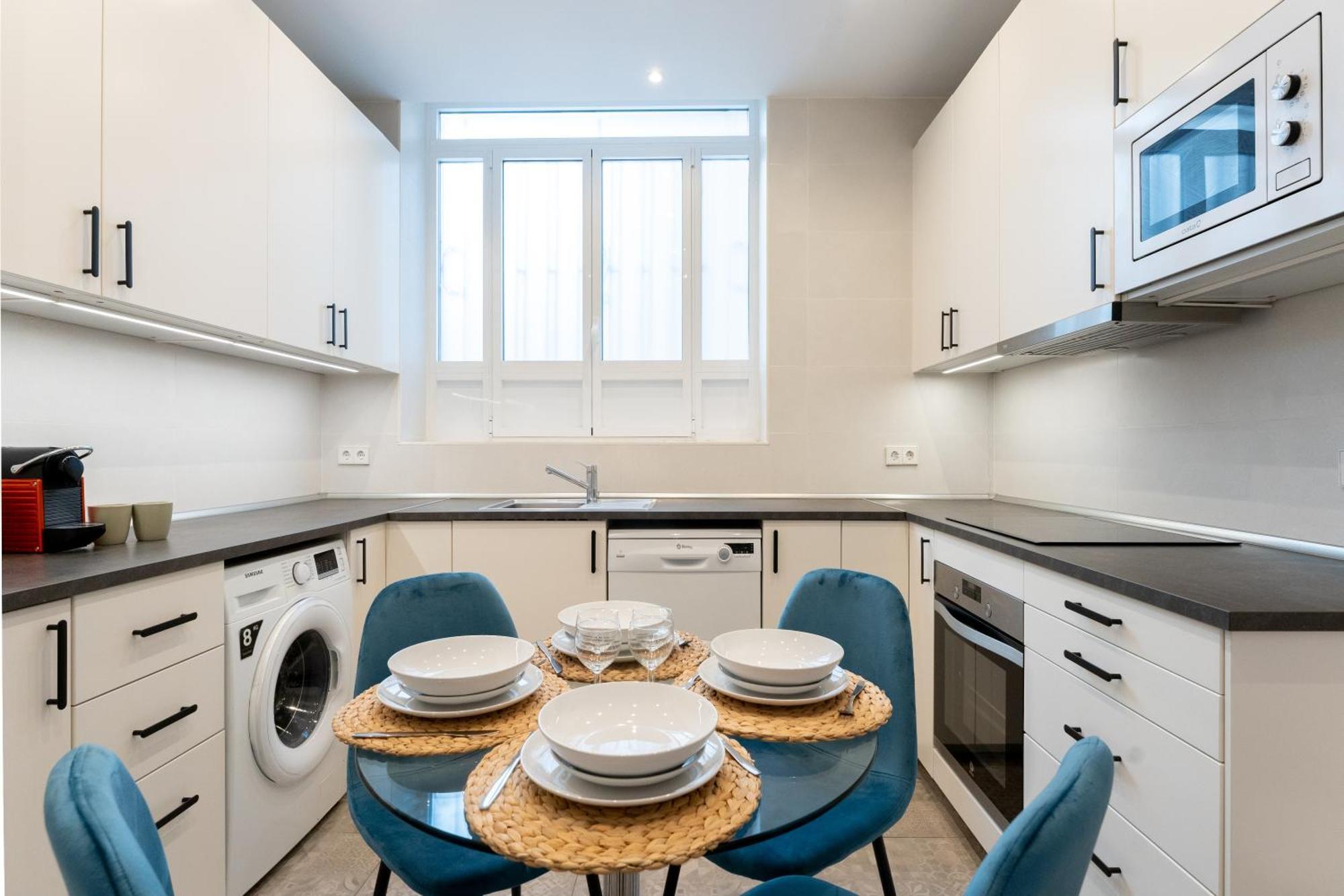 Luxe Apartment In Plaza De Espana Madrid Exteriér fotografie